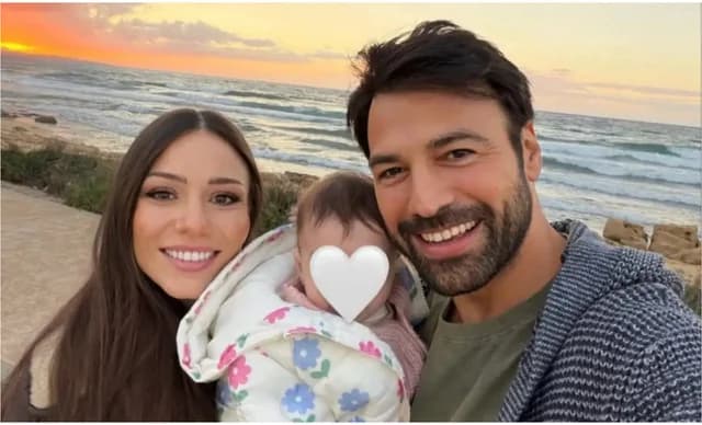 Andreas Georgiou & Simonie Christodoulou: Romantischer Spaziergang mit Tochter