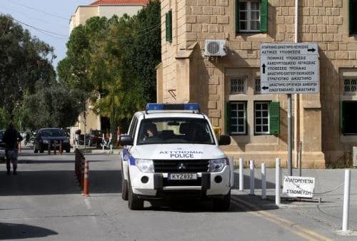 Audiencia de fianza de agente inmobiliaria alemana pospuesta
