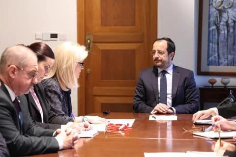 Dialog zur Steigerung der Sozialausgaben in Zypern etabliert