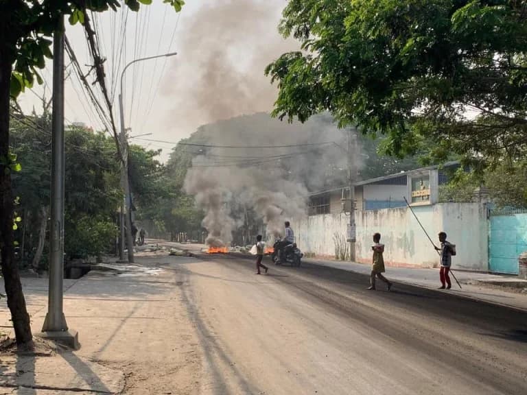 Myanmar: At Least 17 Killed in Airstrike on Market