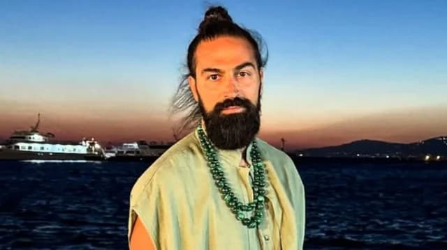 Михалис Сеитис крестил свою дочь