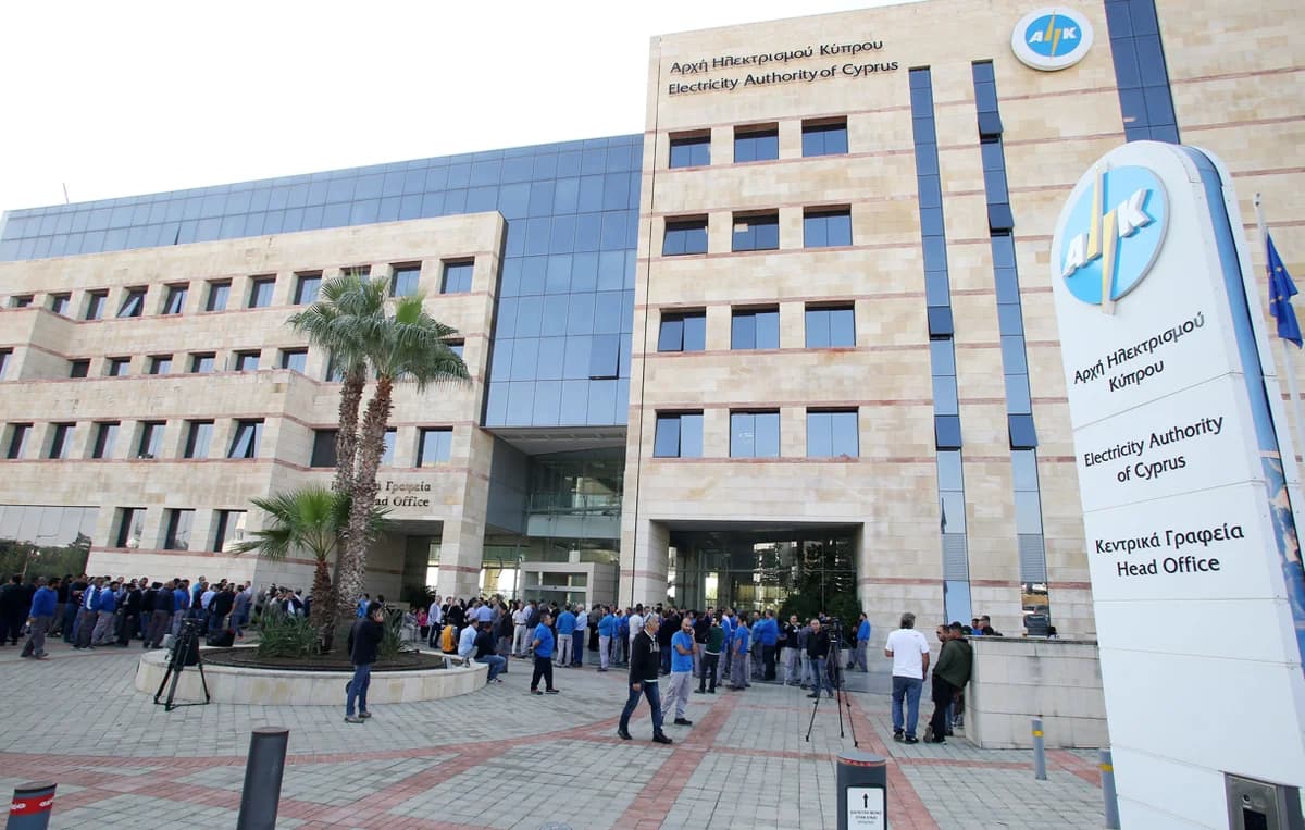 אסטפהאק מתנגדת לשביתה ב-EAC עקב מעורבות ATHK