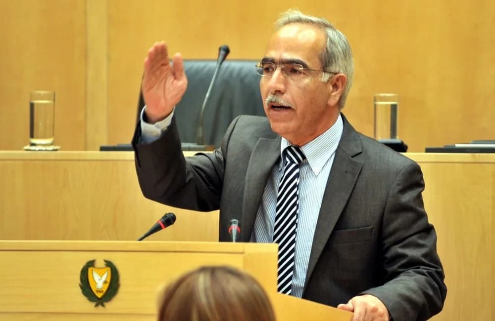 Κουλίας: Η Βουλή στηρίζει τη βελτίωση της ζωής ατόμων με σπάνια νοσήματα