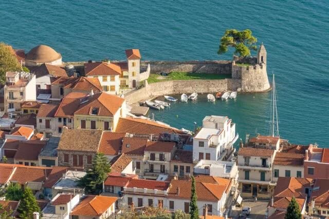 Nafpaktos y la Nafpaktía Montañosa: Guía de Viaje
