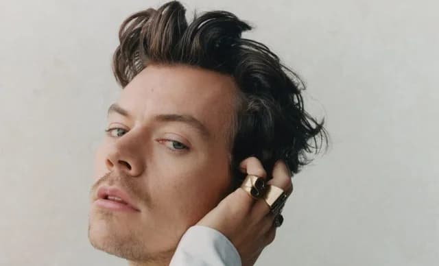 Ο Χάρι Στάιλς επέστρεψε στη σκηνή στα Brit Awards 2026