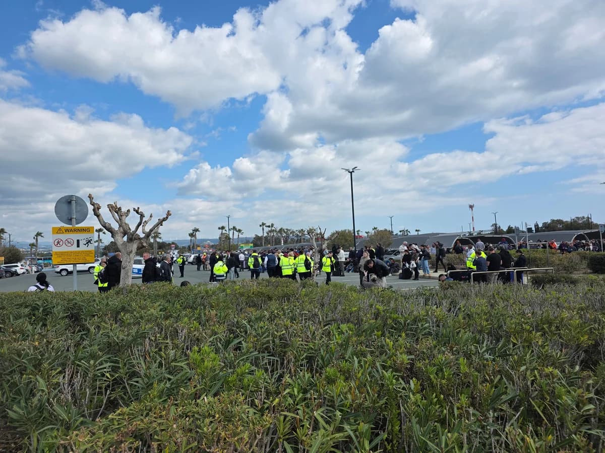 Dos drones interceptados cerca de Akrotiri – Áreas evacuadas
