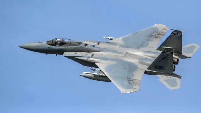 Kuwait: Derribados F-15 estadounidenses por fuego amigo