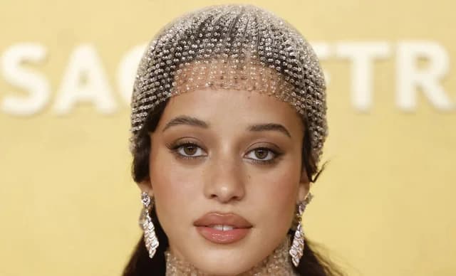 Blurred Lips: Η τάση που κυριάρχησε στα Actor Awards 2026