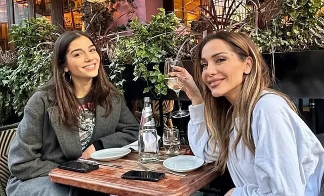 Melina Nikolaidi: Touching Tribute to Despina Vandi (Video)