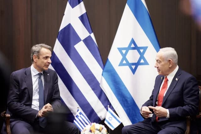 Mitsotakis Contacts Netanyahu, Aoun on Middle East Developments