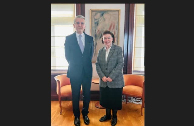 Λίνα Μενδώνη: Πολιτιστικές συνεργασίες με Τουρκία, Γεωργία, Ινδονησία