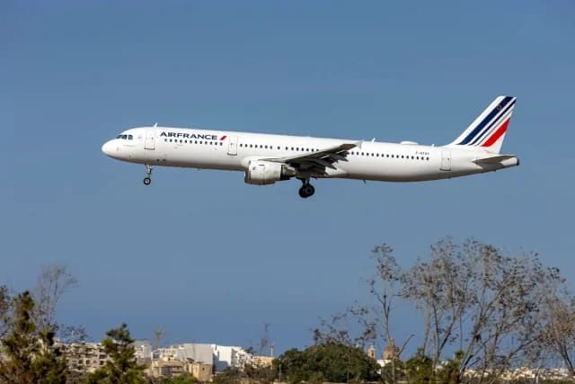Air France stellt Flüge nach Kuba wegen Treibstoffmangels ein