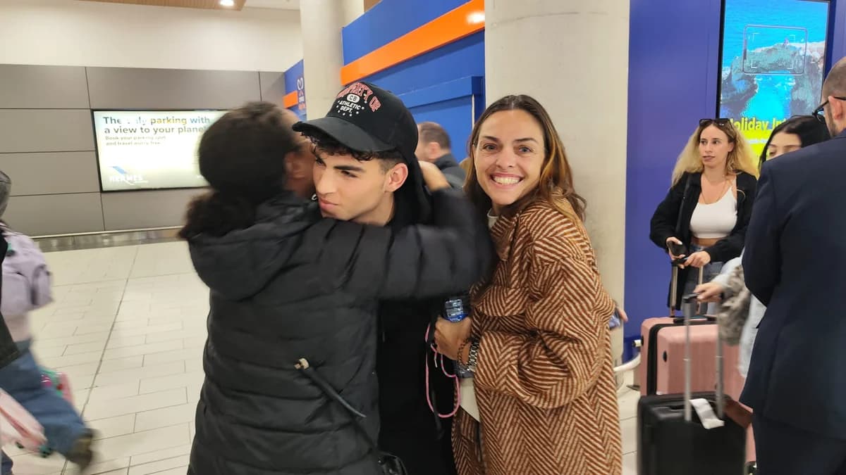 182 chipriotas regresan a Chipre desde Dubái