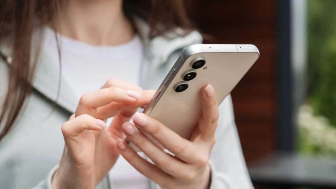Δοκιμαστικό SMS: Καθυστερήσεις και Παραλήψεις – Τι λέει το ΥΠΕΣ