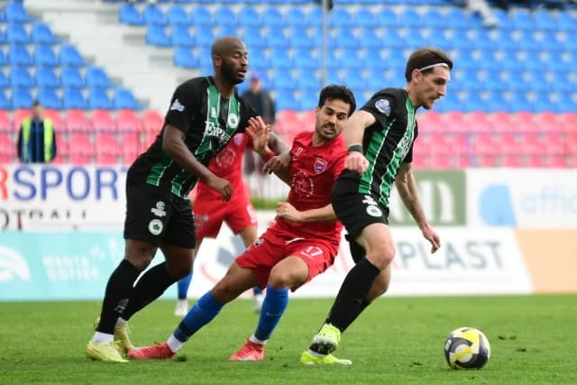 Panionios: Strafe für rassistischen Angriff auf Seba