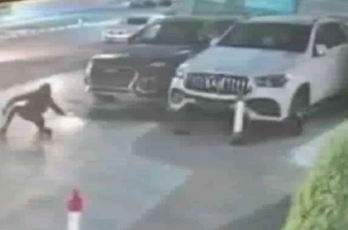 Лимассол: Поджог автосалона элитных автомобилей