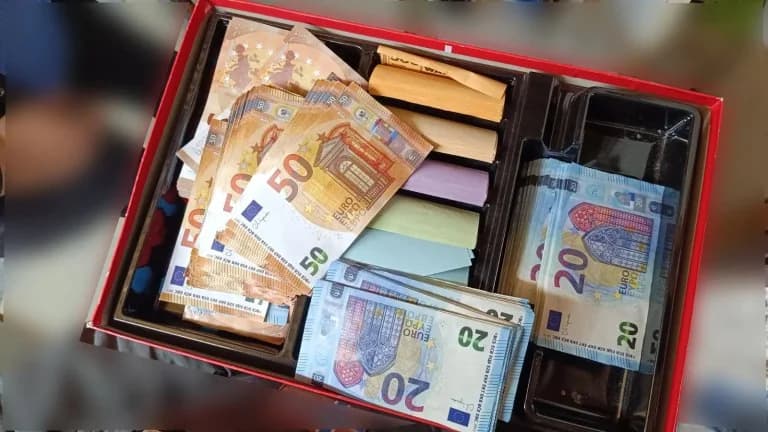 Κατερίνη: 17χρονος Διακινούσε Πλαστά Χαρτονομίσματα μέσω Social Media
