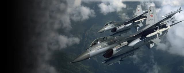 Türkische Verletzungen in der Ägäis durch sieben Flugzeuge