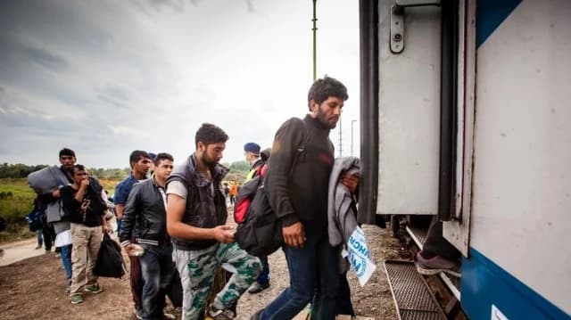 Ελλάδα, Γερμανία και άλλες χώρες δρομολογούν κέντρα επιστροφής μεταναστών