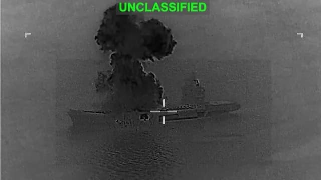 CENTCOM: США нанесли удар по иранскому кораблю-носителю дронов
