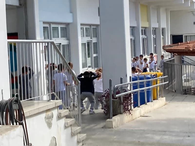 Начальная школа Эрими: запрос на изменение школьной системы