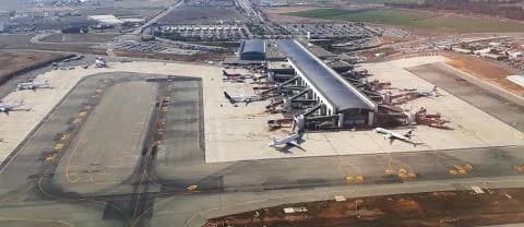 Ακυρώθηκαν 39 πτήσεις από και προς το αεροδρόμιο Λάρνακας