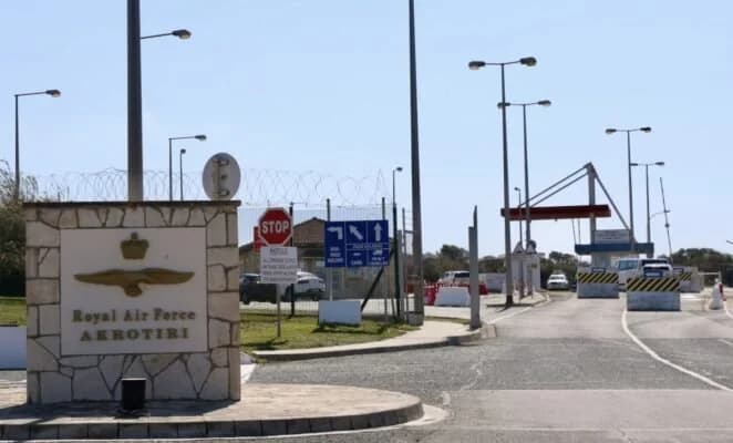 Завершение тревоги безопасности в Акротири