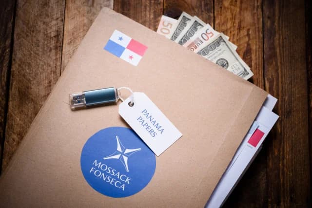 Δίκη για Panama Papers στη Γερμανία: Ομολογία Ενοχής