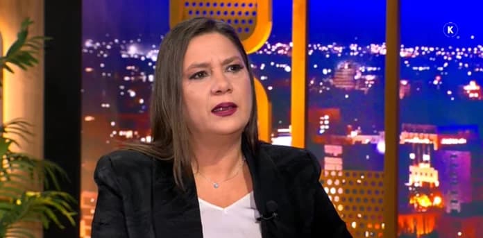 Emilia Kenevezou spricht zum ersten Mal über ihre Scheidung