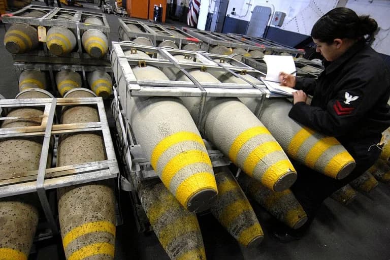 Ιράν: Οι ΗΠΑ πωλούν βόμβες στο Ισραήλ αξίας 151,8 εκατ. δολαρίων