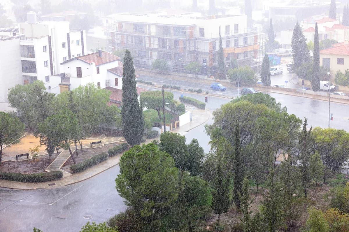 Άστατος καιρός στην Κύπρο σήμερα, βελτίωση από την Κυριακή