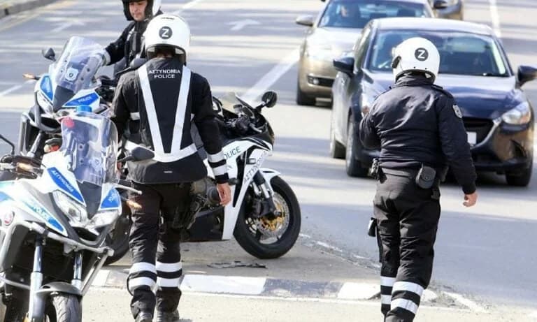 משטרת קפריסין פותחת במבצע חגורות בטיחות
