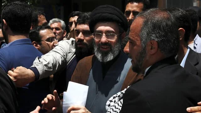 Mojtaba Jamenei: Su papel y sucesión en Irán