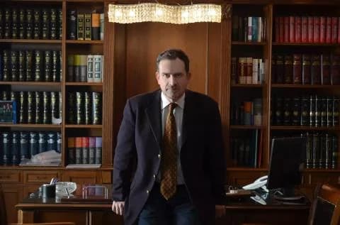 Όθων Παπαδόπουλος για Γιώργο Λιάγκα: «Βάζει μπροστά τα παιδιά του για να κρυφτεί»