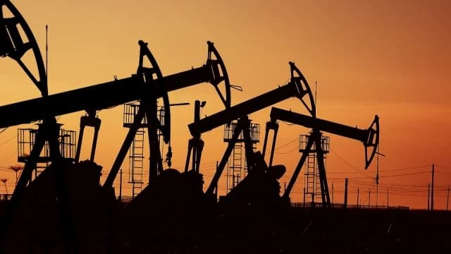 Bahrein: Se suspenden los envíos de petróleo tras un ataque a la refinería
