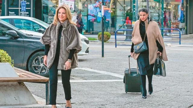 Maria Karystianou: Allein in einer namenlosen Partei nach Tempi