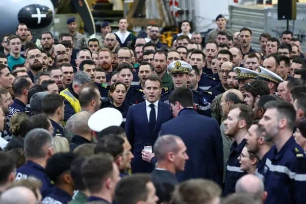 Μακρόν: Συνεργασία για την ασφάλεια στην Ανατολική Μεσόγειο