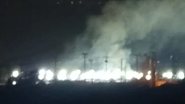 שריפה באמיגדלזה: שריפת מכולות במרכז מעצר