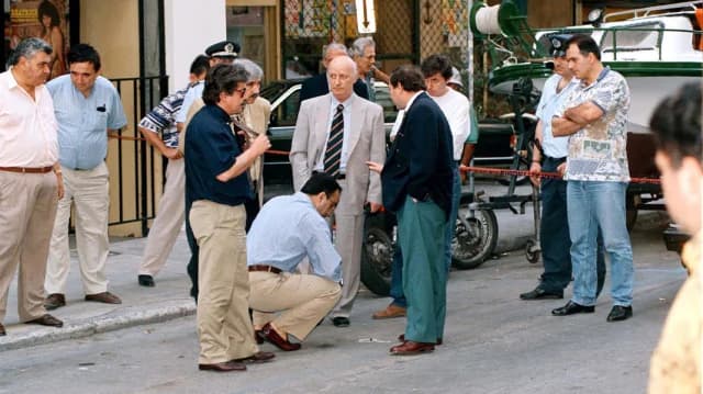 Αποκαλύψεις για την υπόθεση 17Ν: Η έκρηξη του αρχηγού της CIA και οι αποτυχημένες επιχειρήσεις