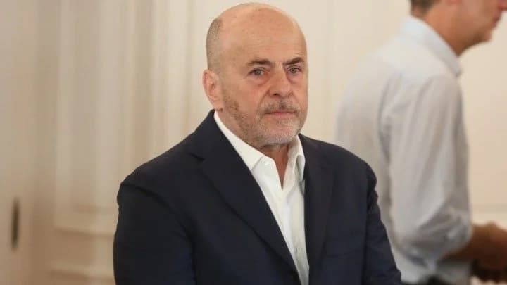 פנאתינייקוס רוכשת את קונטוריס תמורת 700,000 אירו
