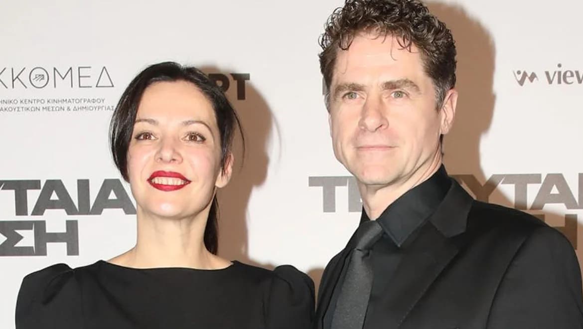 Dimitris Lalos y Marilita Lampropoulou: Aparición conjunta en el estreno de 'Última llamada'