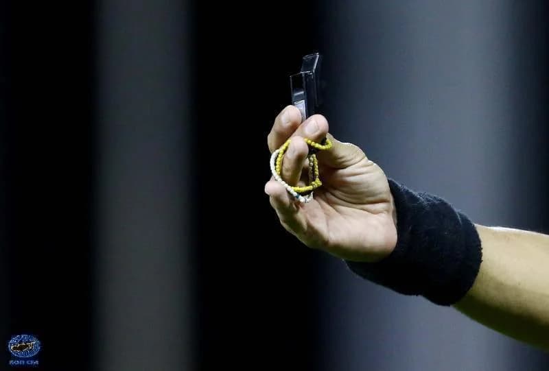 ΑΠΟΕΛ: Έντονη κριτική για τη διαιτησία