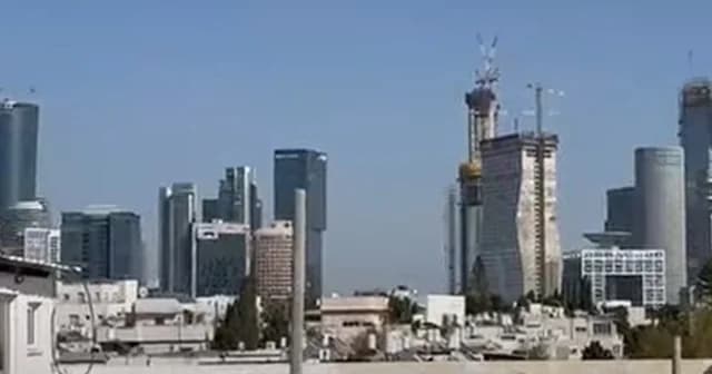 Tel Aviv: Sirenen und Abfangen ballistischer Raketen – Video