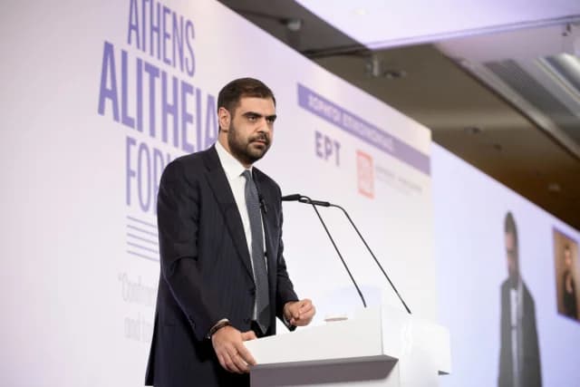 Foro Atenas Alitheia: Marinakis sobre la lucha contra la desinformación