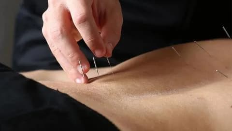 Asociación Médica, Asociaciones de Pacientes y Fisioterapeutas se Oponen a la Reintroducción del Proyecto de Ley de Naturopatía