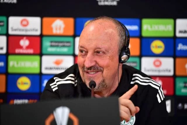 Benítez: 'Podemos arreglárnoslas contra el Betis'