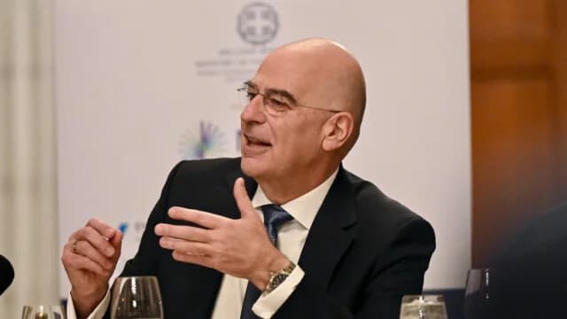 Επίσκεψη Δένδια στη Βουλγαρία μετά την αποστολή Patriot και F-16
