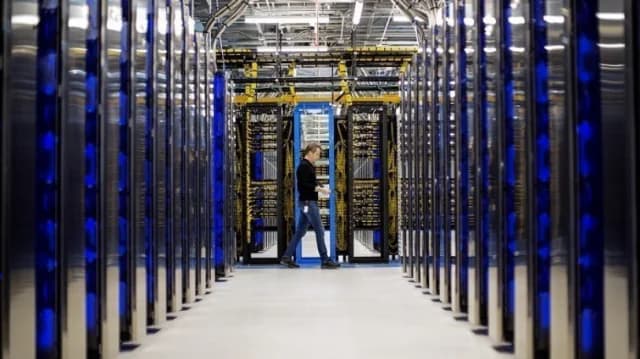 Ιράν: Επίθεση στο data center κρατικής τράπεζας Sepah