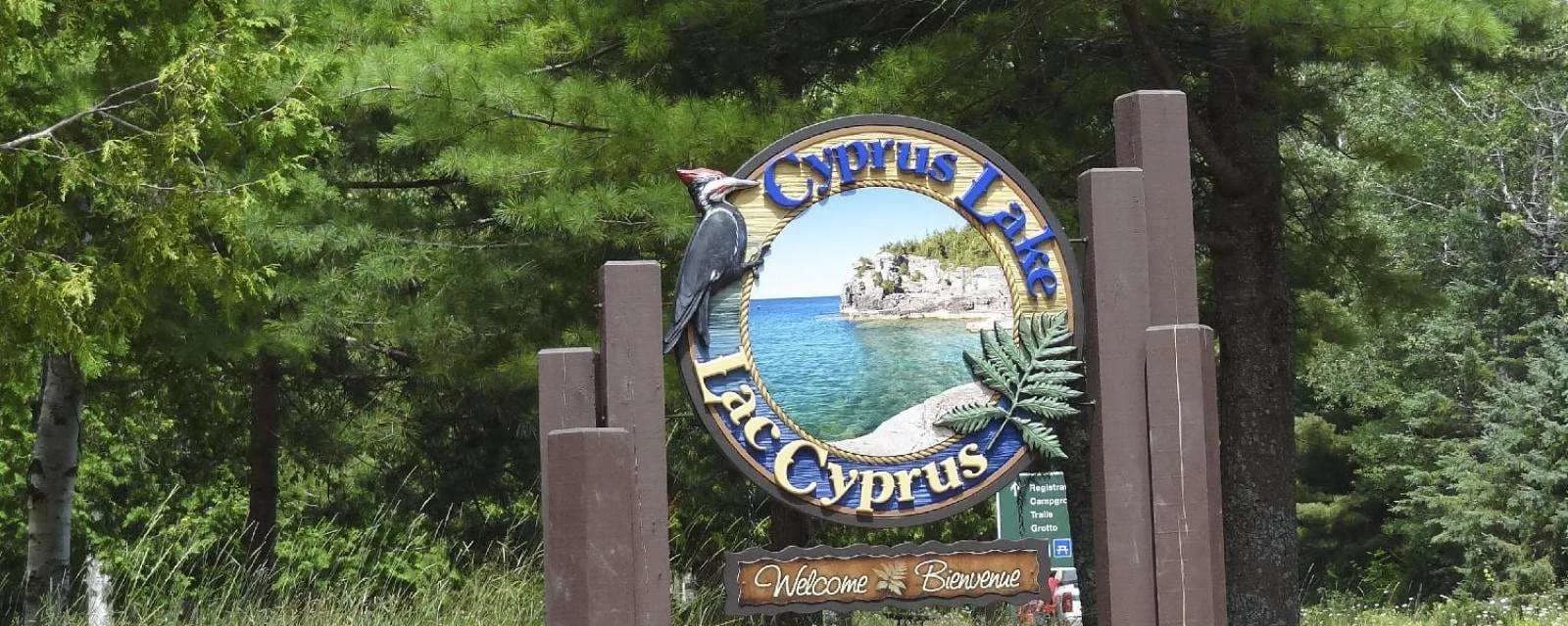 El lago 'Cyprus' en Canadá se parece a Chipre