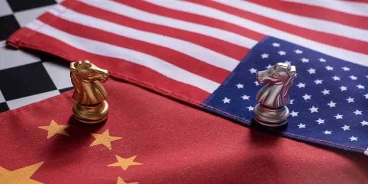 Trump congela las restricciones a la exportación de tecnología a China
